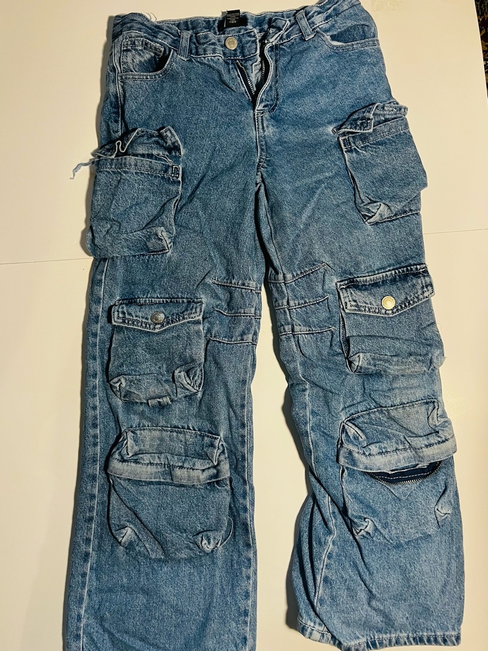 Forever 21 Men's Light Blue Cargo Denim Jeans with Multiple Pockets